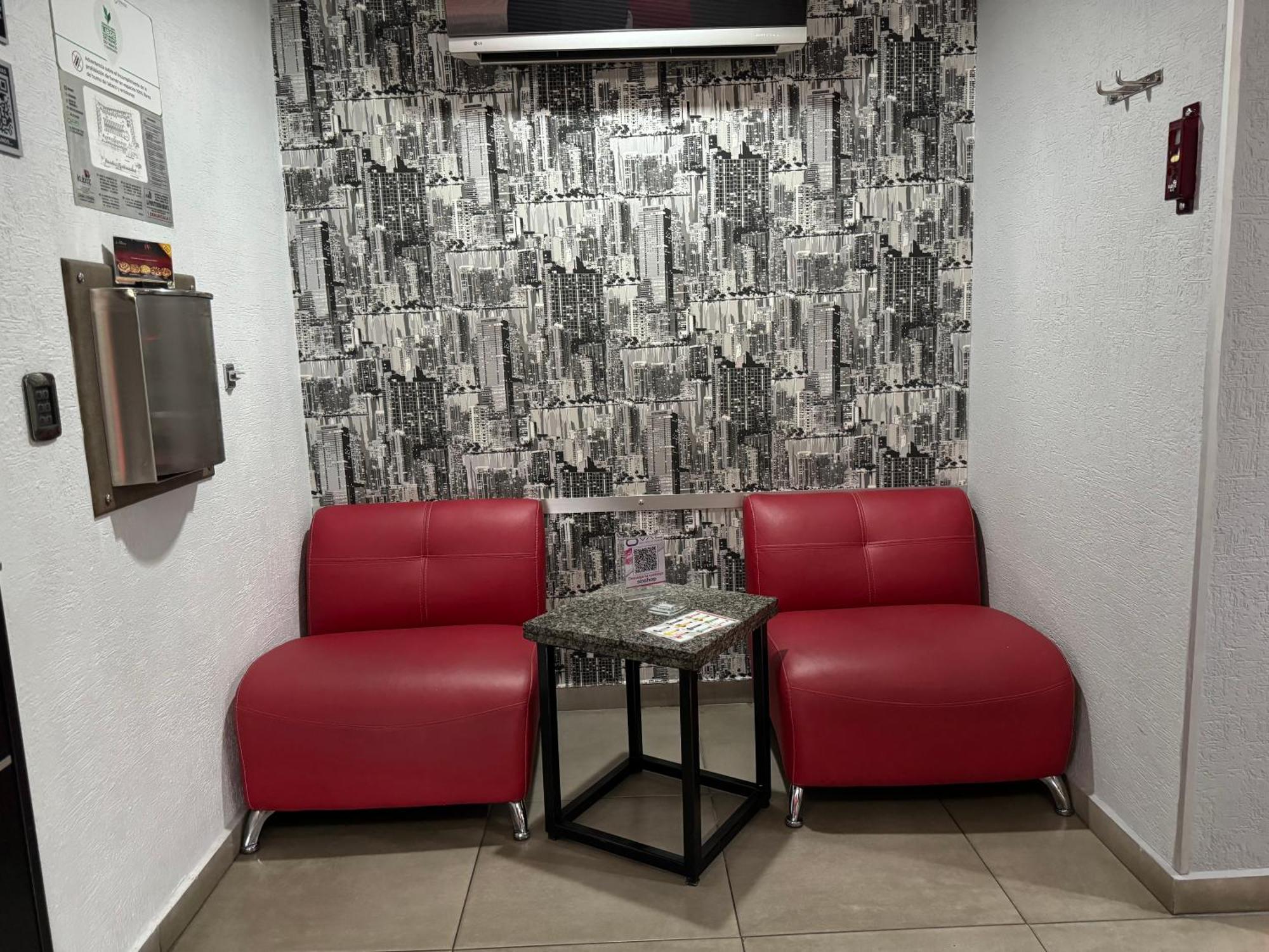 Kuboz Motor Hotel Zapopan Ngoại thất bức ảnh