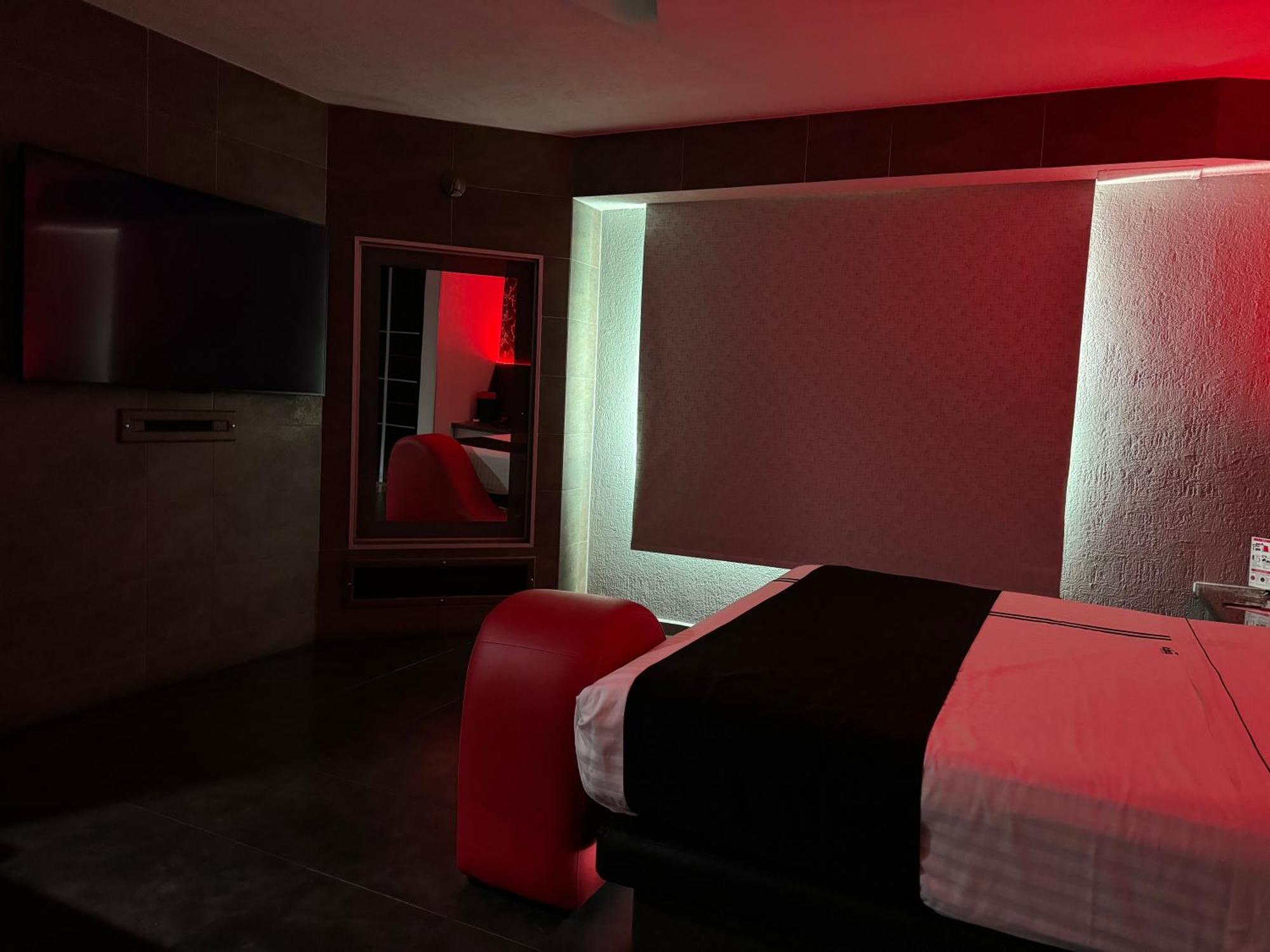 Kuboz Motor Hotel Zapopan Ngoại thất bức ảnh